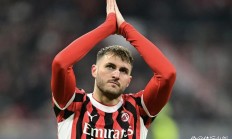 星空体育馆-关于AC米兰新赛季防守型后卫表现抢眼，球迷呼吁续约奠定未来基石的信息