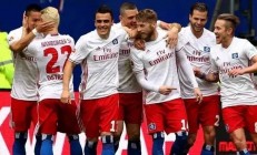 星空体育官方-汉堡队员红牌离场，战术难以发挥