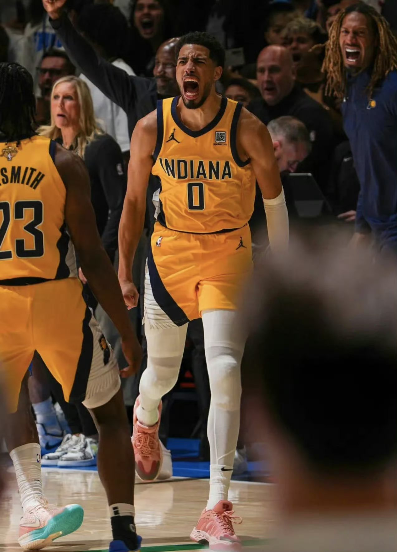 包含步行者总经理表示球队仍在寻求交易机会新赛季期待新变化的词条 包含步行者总经理表示球队仍在寻求交易机会新赛季期待新变化的词条