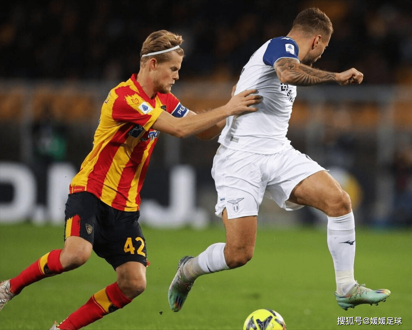 柏林赫塔球员表现抢眼,成为焦点 柏林赫塔球员表现抢眼,成为焦点