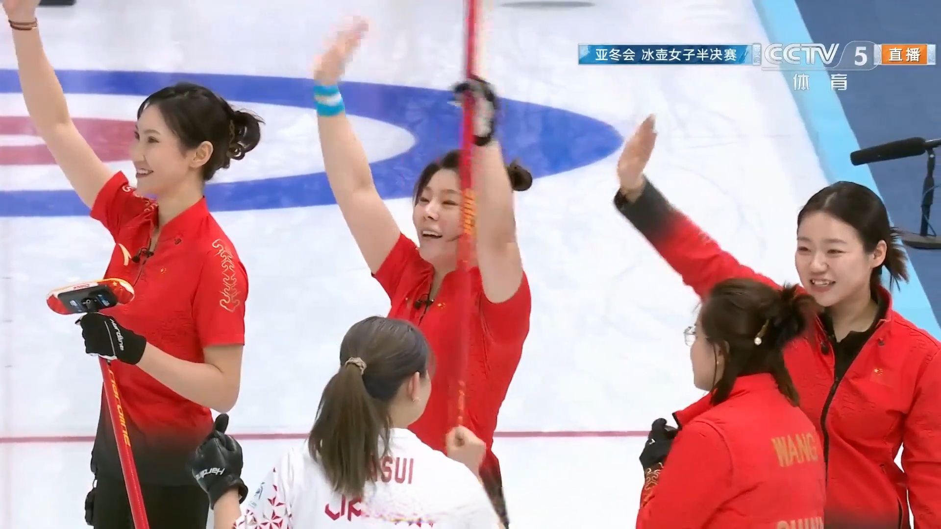 日本队在亚洲女足杯半决赛中惜败于韩国，遗憾止步的简单介绍