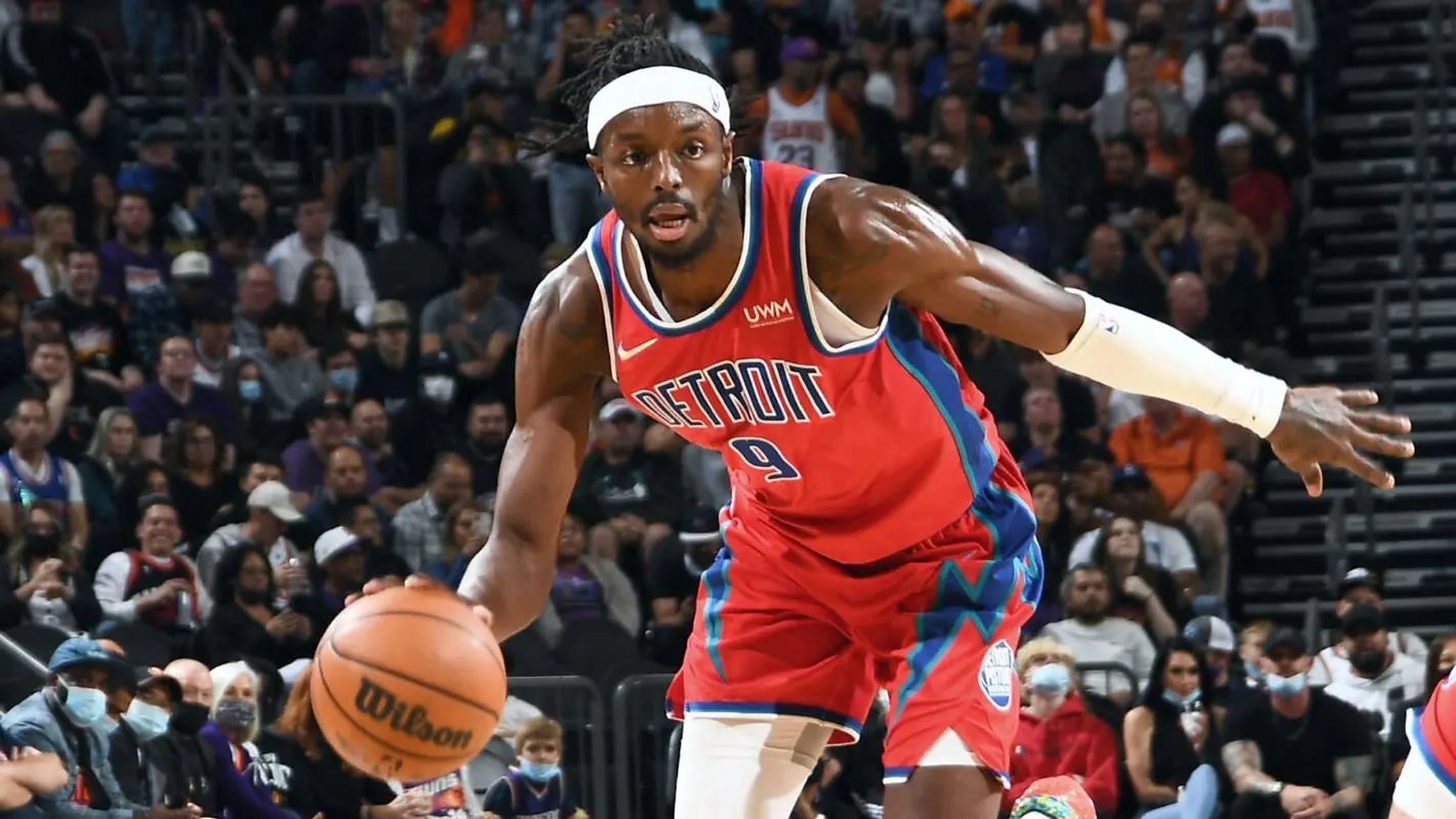 包含活塞惊险胜骑士，格兰特关键三分绝杀的词条