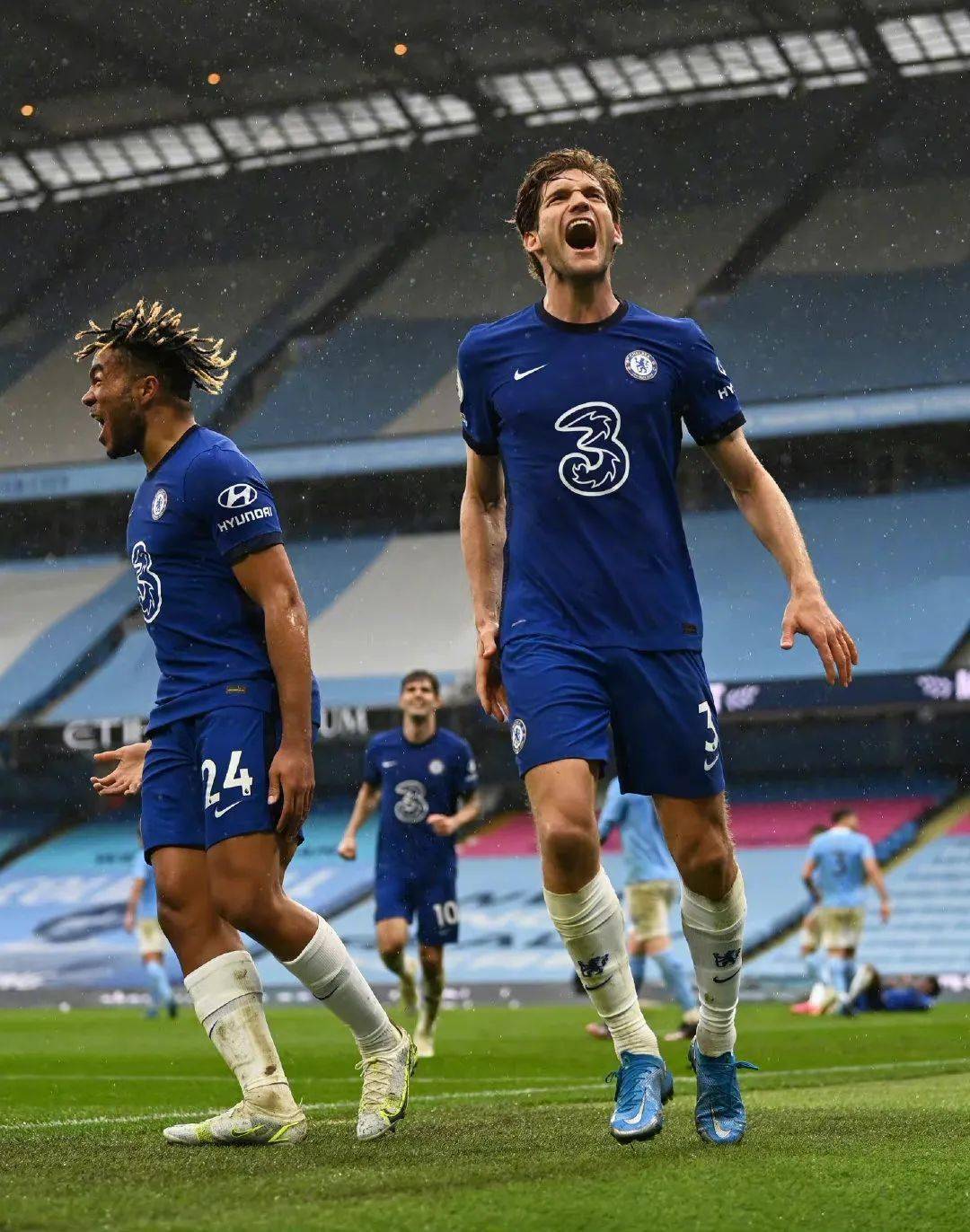 关于帕多瓦客场逆转，取得宝贵三分的信息