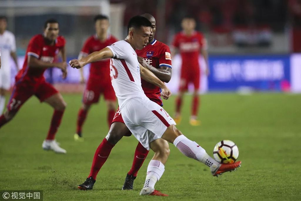 绿城战平建业，依然陷入保级泥潭中