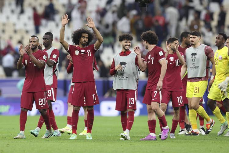 包含俄罗斯迎战北马其顿，争夺晋级机会的词条