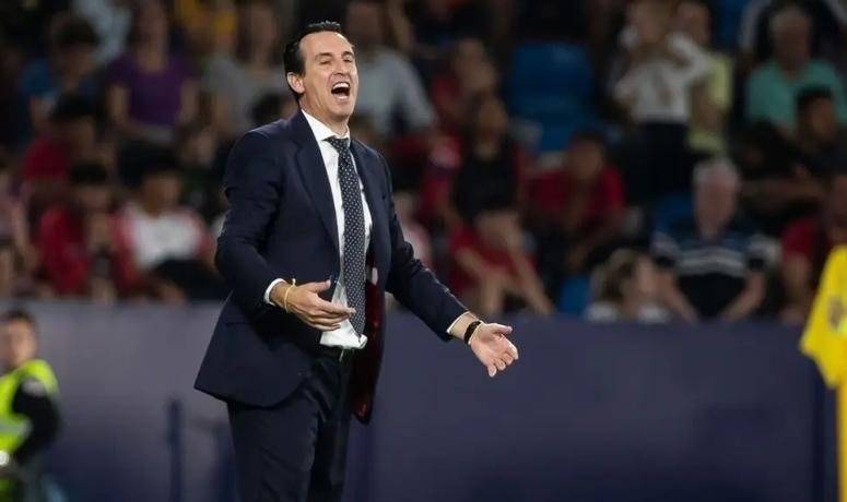 包含莱比锡红牛球员遭受伤病困扰,备战比赛的词条 包含莱比锡红牛球员遭受伤病困扰,备战比赛的词条